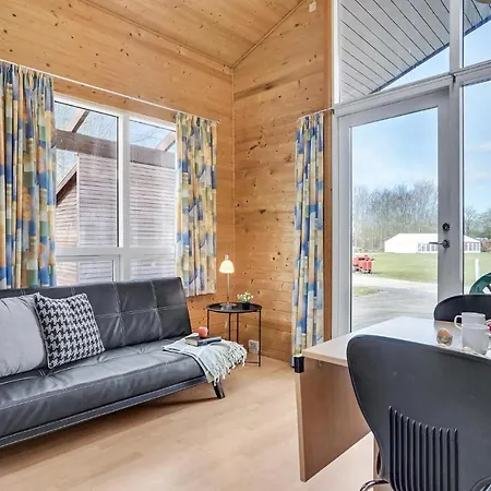 Semesterbostad 2 Bedroom Pet Friendly In *
